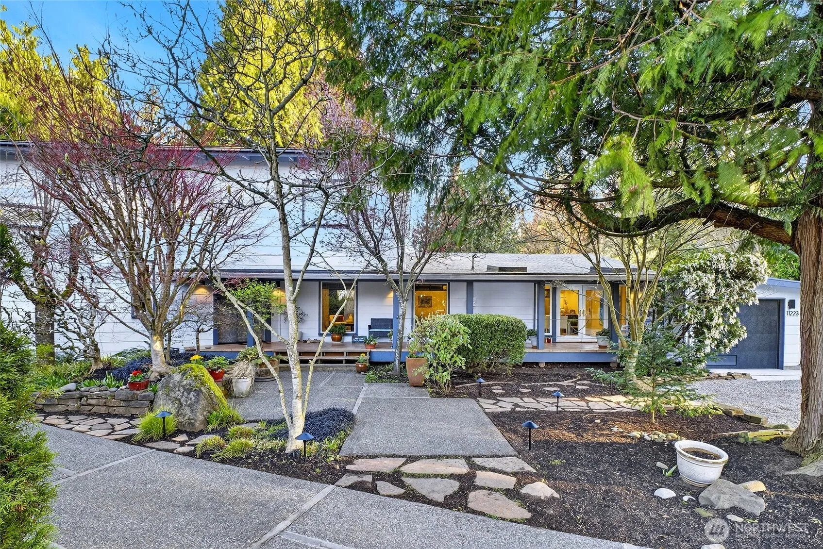 Property photo for 11223 109th Avenue Ne, Kirkland photo 2
