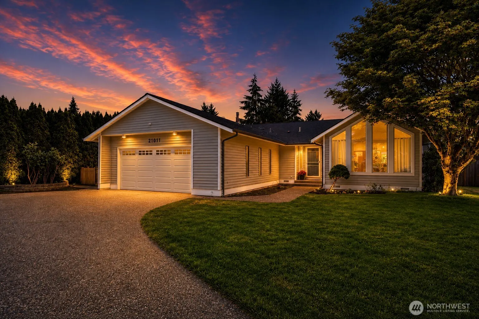 Property photo for 21011 36th Place W, Lynnwood photo 2