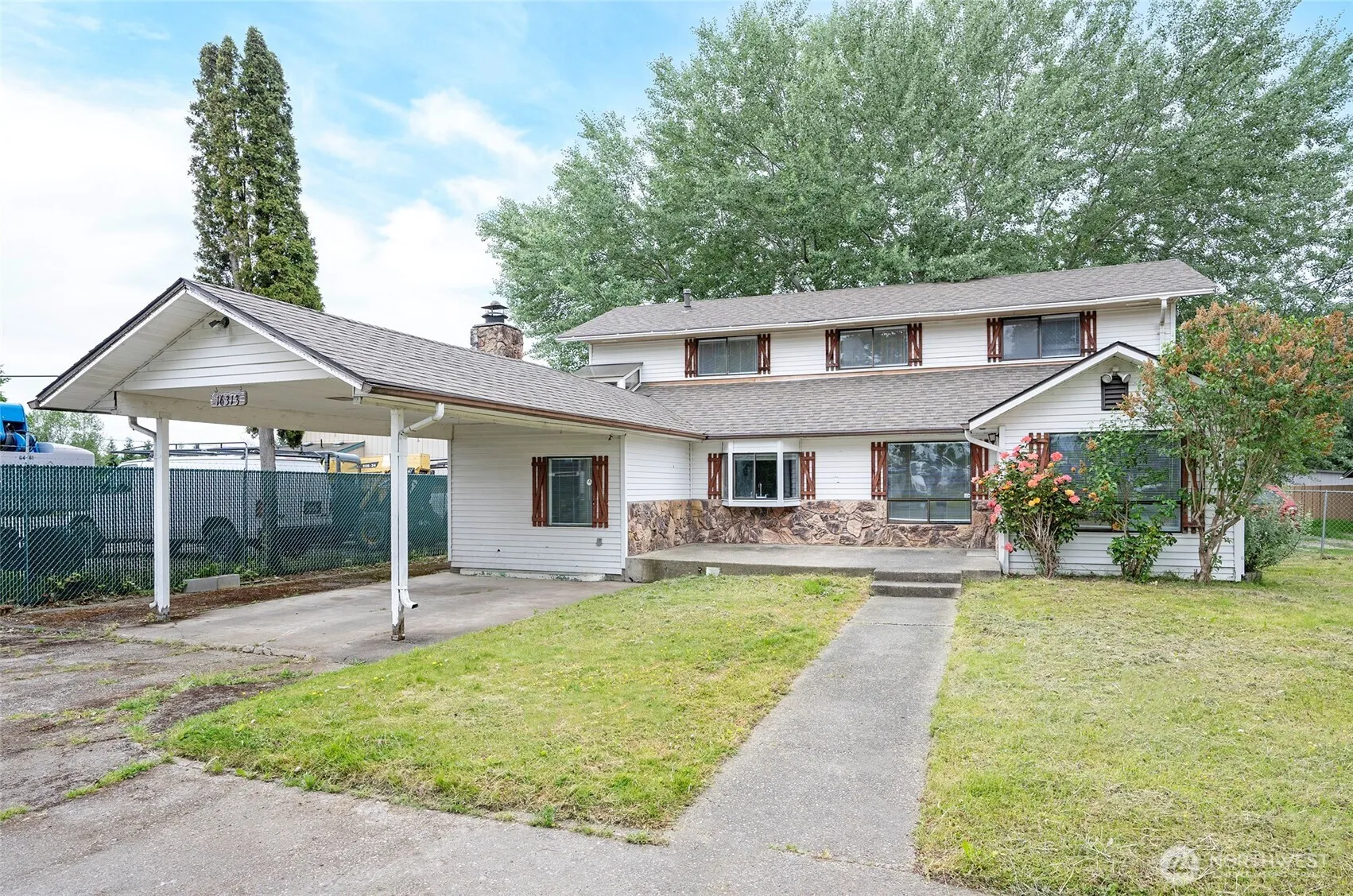 Property photo for 16313 64th Street E, Sumner photo 2