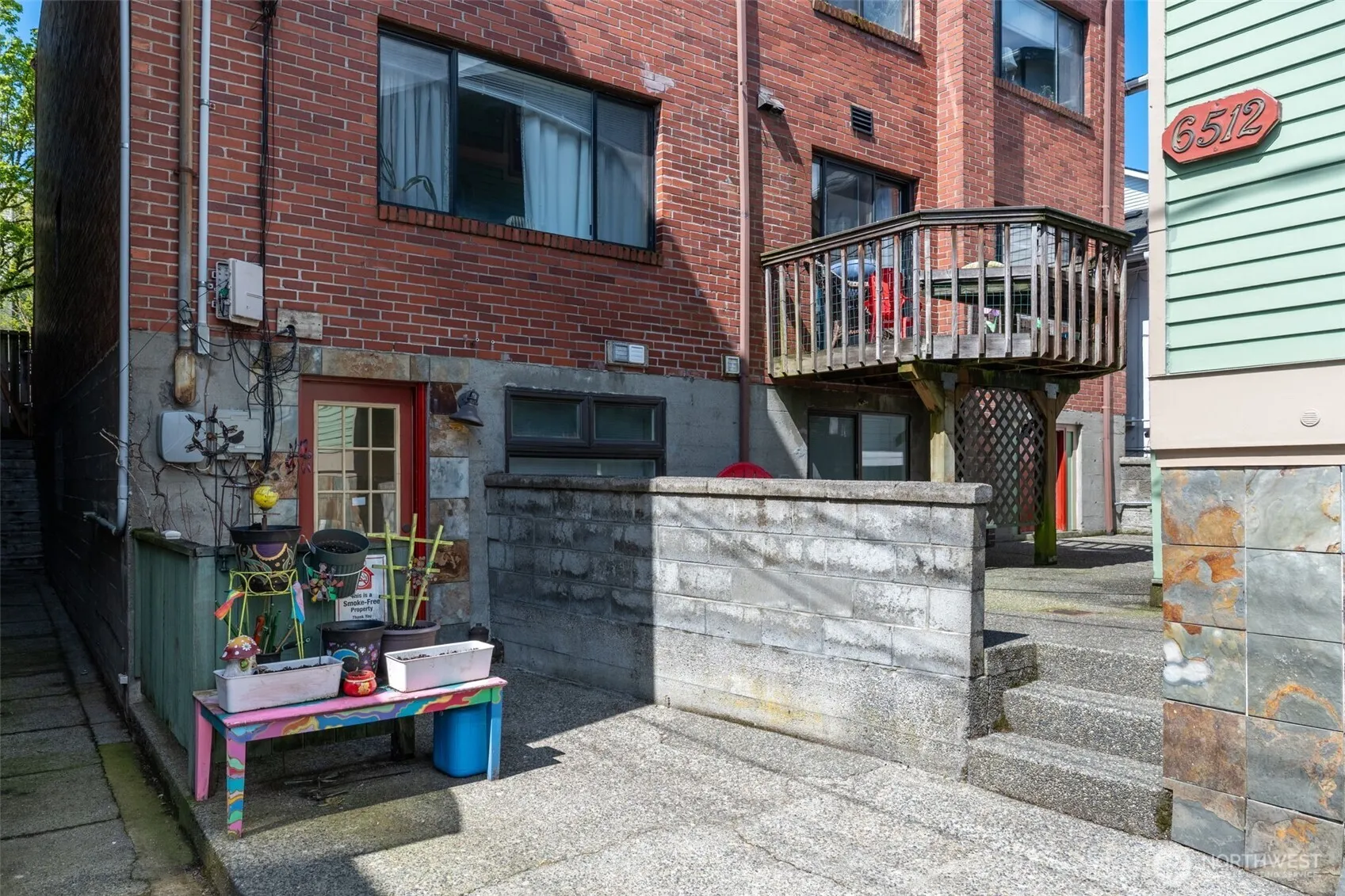 Property photo for 6512 Phinney Avenue N, Seattle photo 3