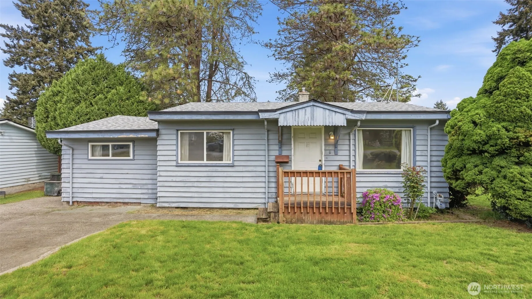 Property photo for 1107 E Chicago Street, Kent