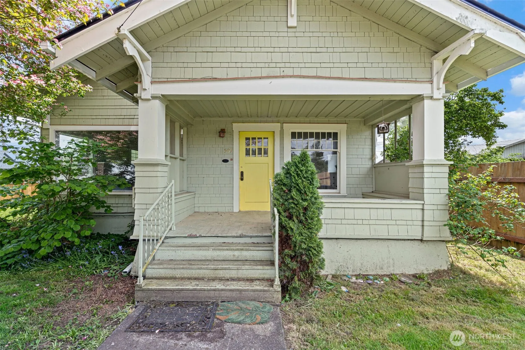 Property photo for 505 W Young Street, Elma