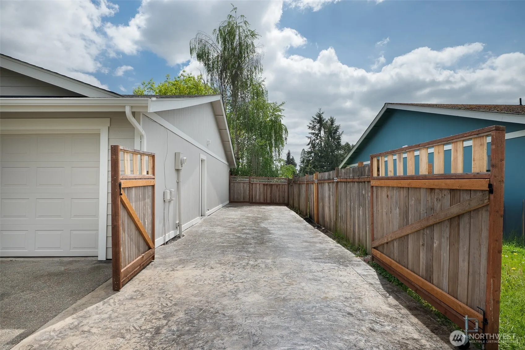 Property photo for 134 5th Avenue Se, Pacific photo 4