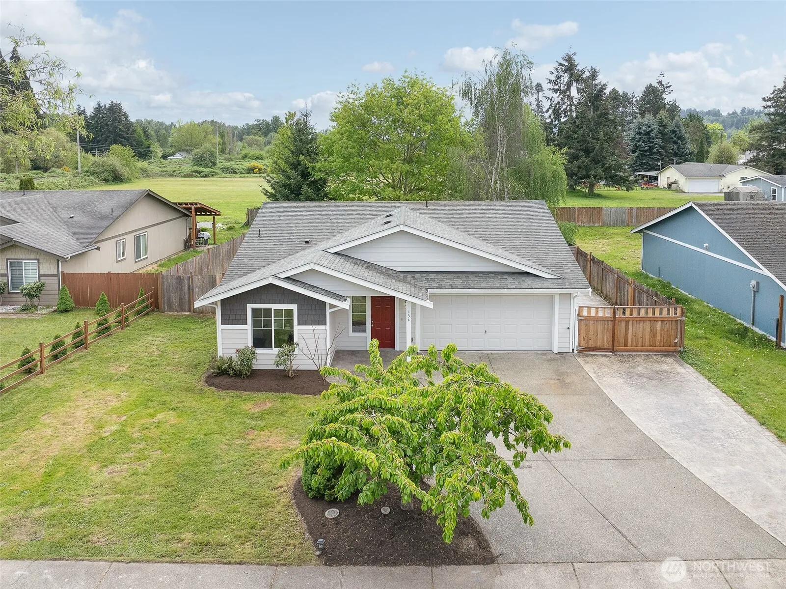 Property photo for 134 5th Avenue Se, Pacific photo 2