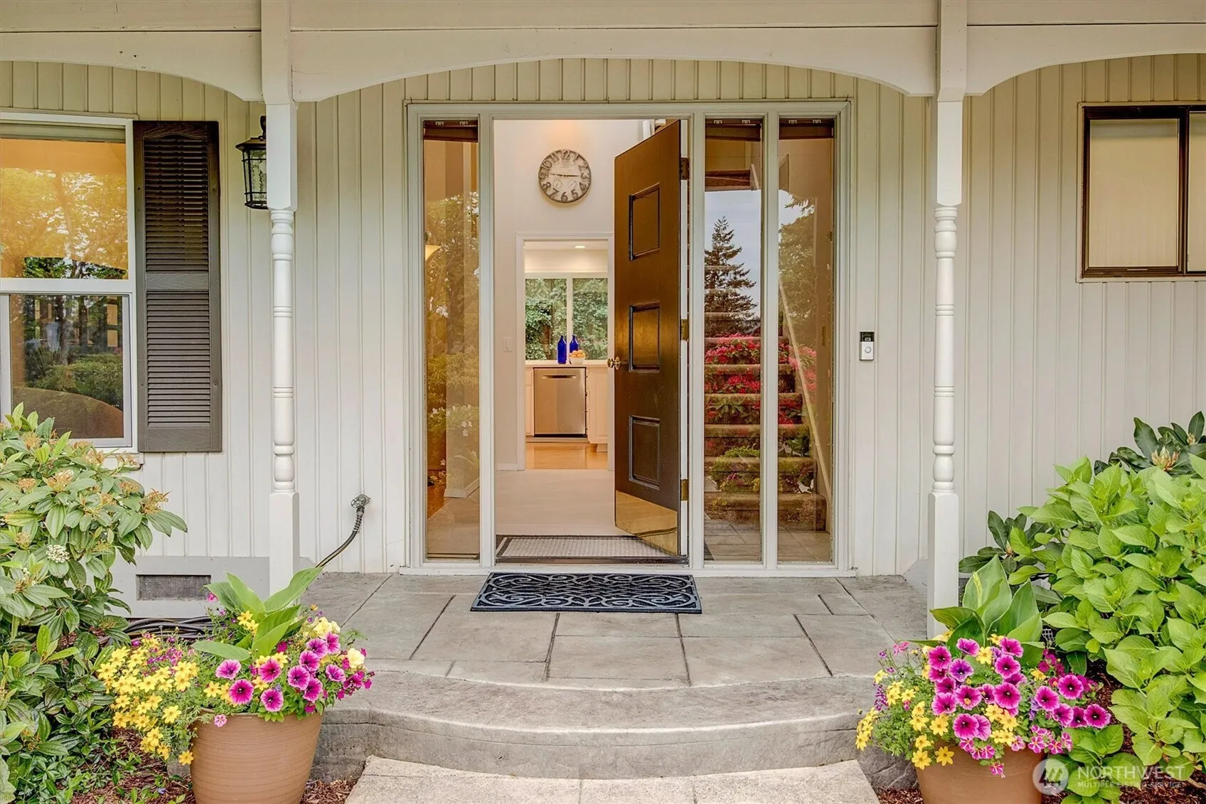 Property photo for 19213 Se 46th Place, Issaquah photo 4