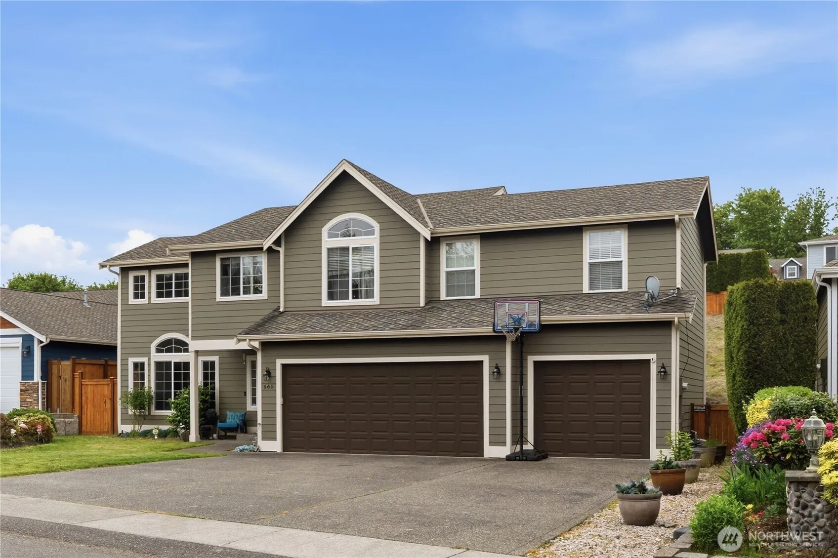 Property photo for 665 Tufts Avenue E, Port Orchard
