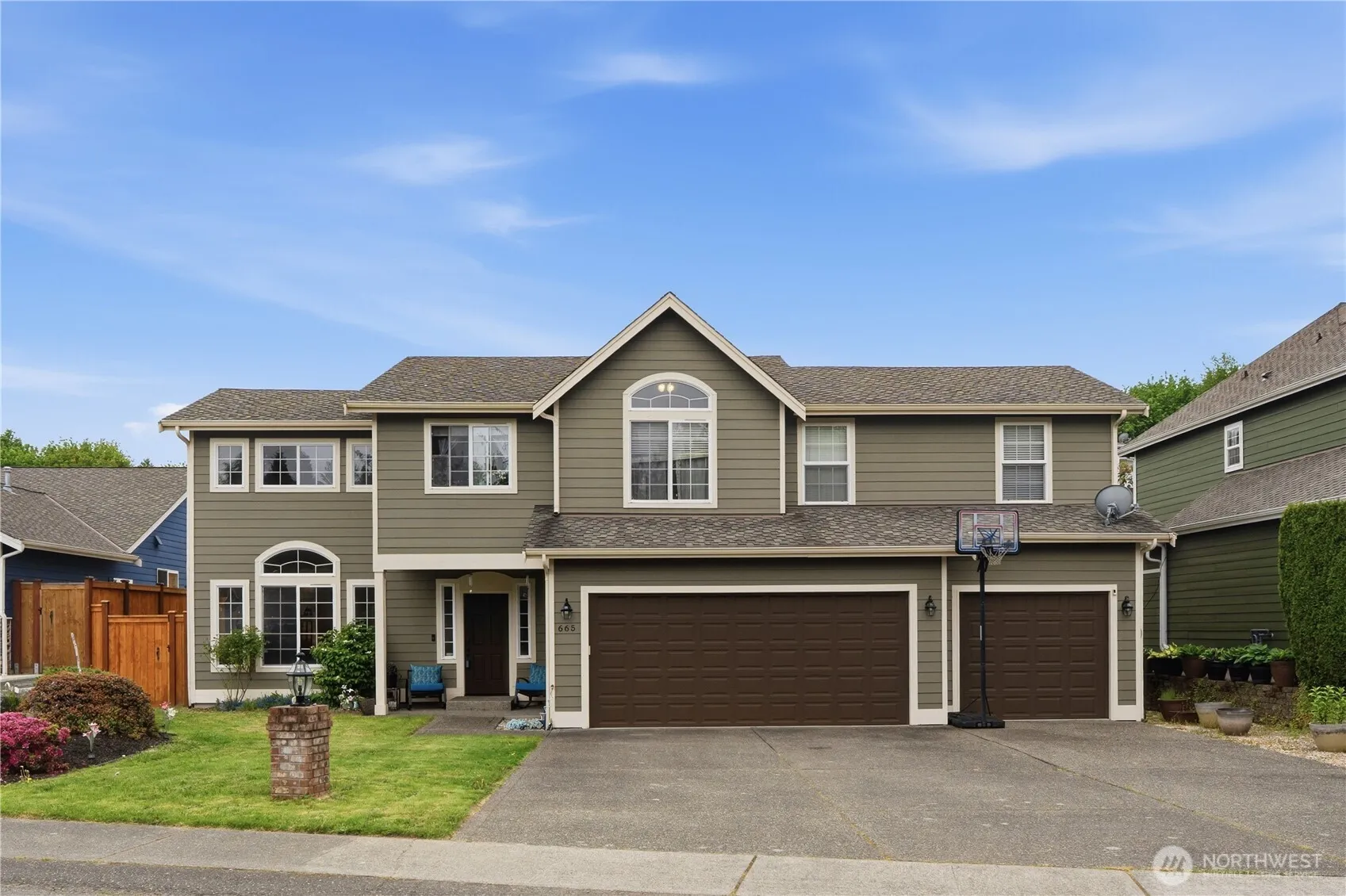 Property photo for 665 Tufts Avenue E, Port Orchard