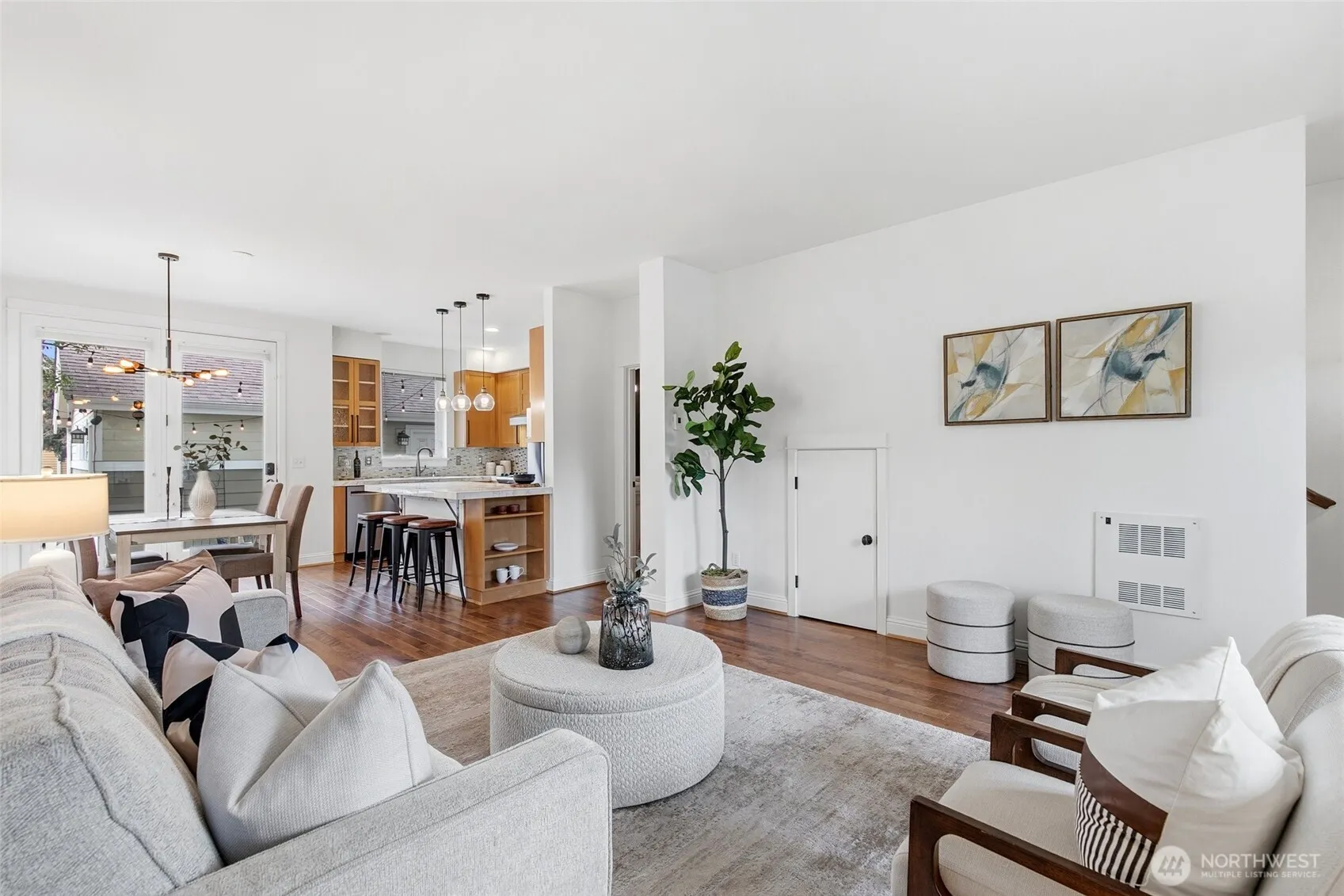 Property photo for 3131 Sw Raymond Street, Seattle photo 5