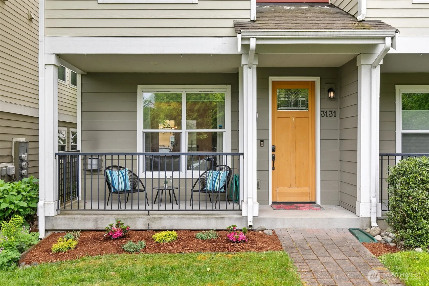 Property photo for 3131 Sw Raymond Street, Seattle photo 2