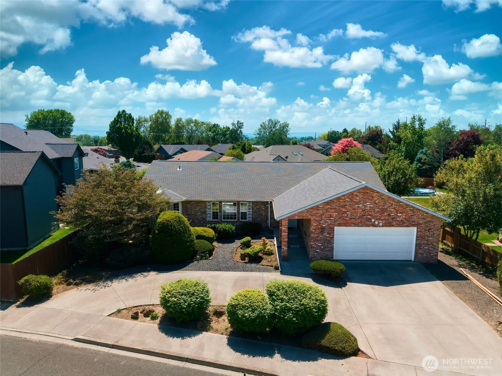 Property photo for 860 Se Sentry Drive, College Place