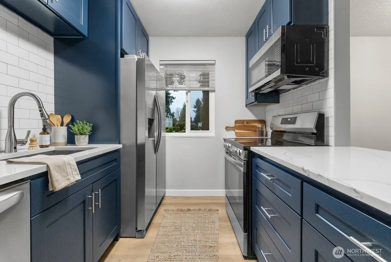 12510 Ne 130th Way #b106, Kirkland
