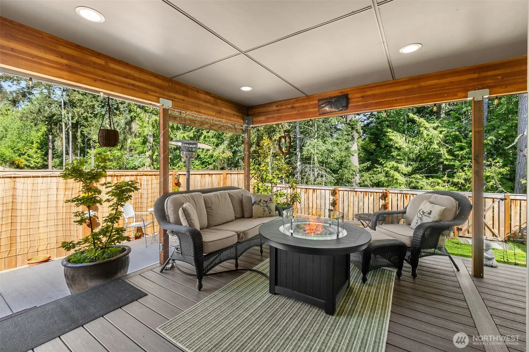 Property photo for 1529 Discovery Loop, Port Angeles