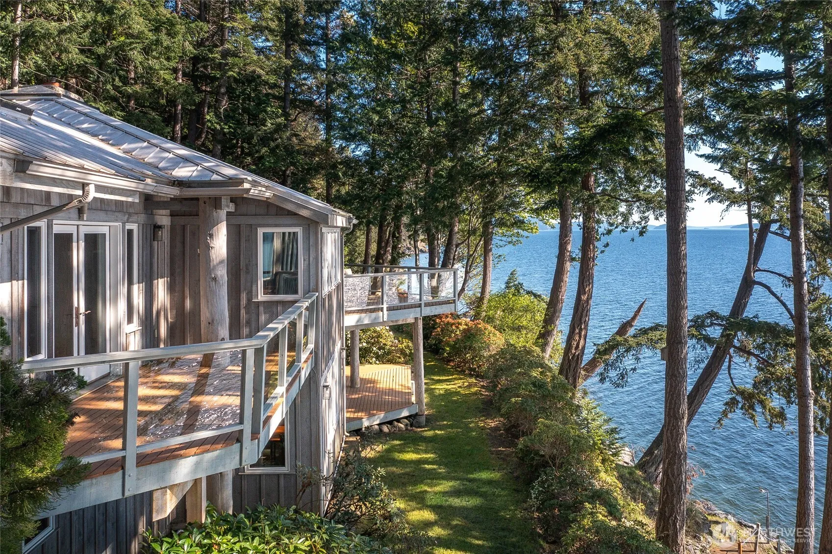 Property photo for 1424 Palisades Drive, Orcas Island photo 4