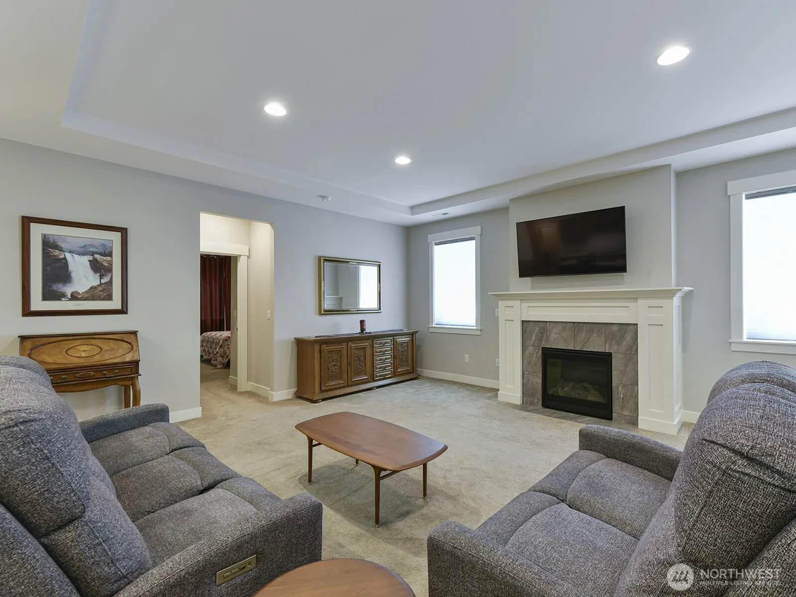 Property photo for 12825 Lakeholme Road Sw, Lakewood photo 3