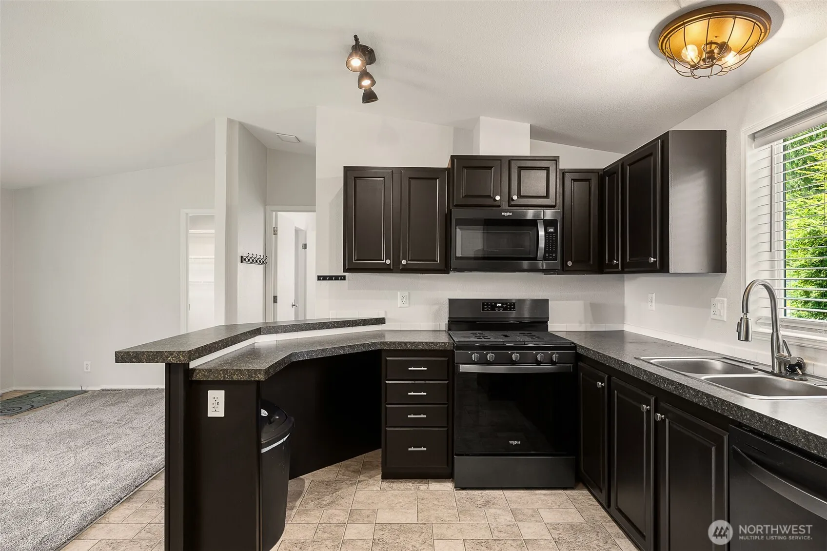 Property photo for 19516 131st Street Ne, Granite Falls photo 4