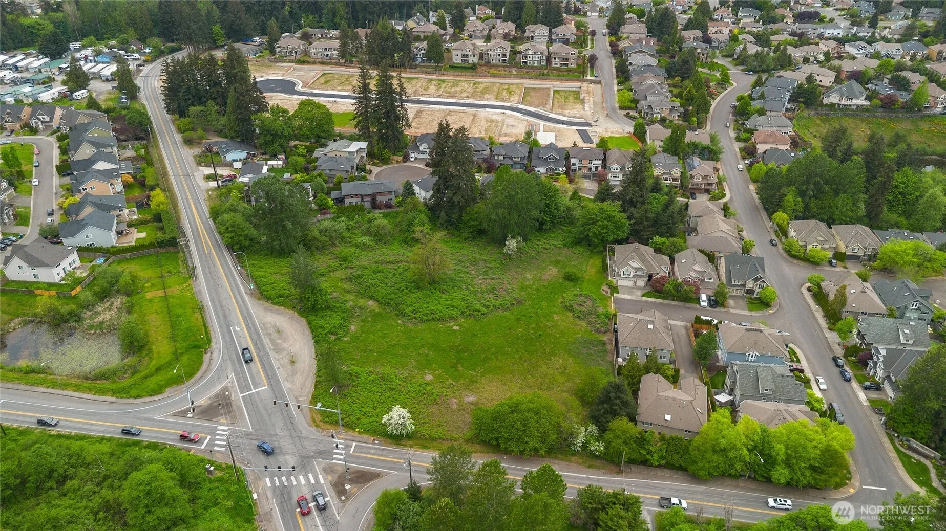 Property photo for 147 Xx Se Renton-issaquah Road, Renton photo 2