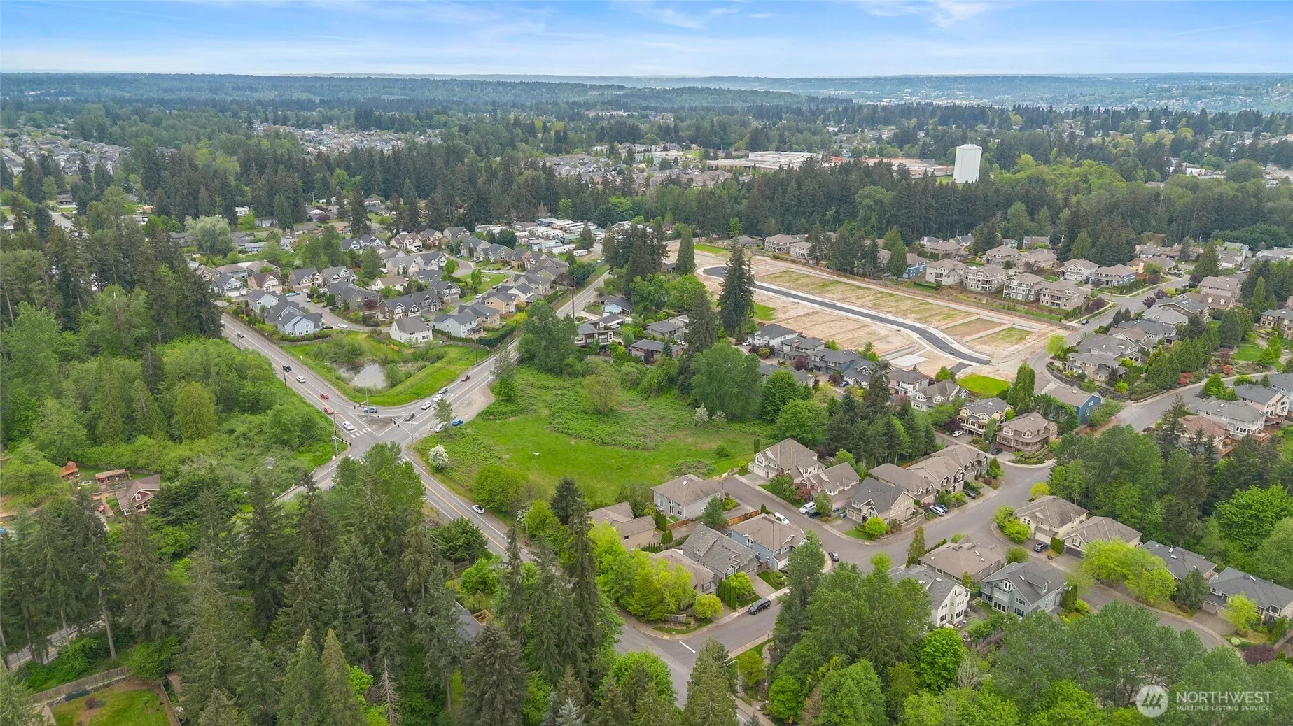 Property photo for 147 Xx Se Renton-issaquah Road, Renton photo 4