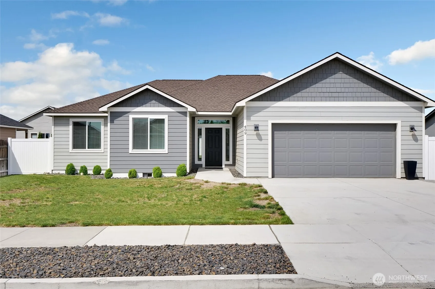 Property photo for 409 S Trillium, Moses Lake
