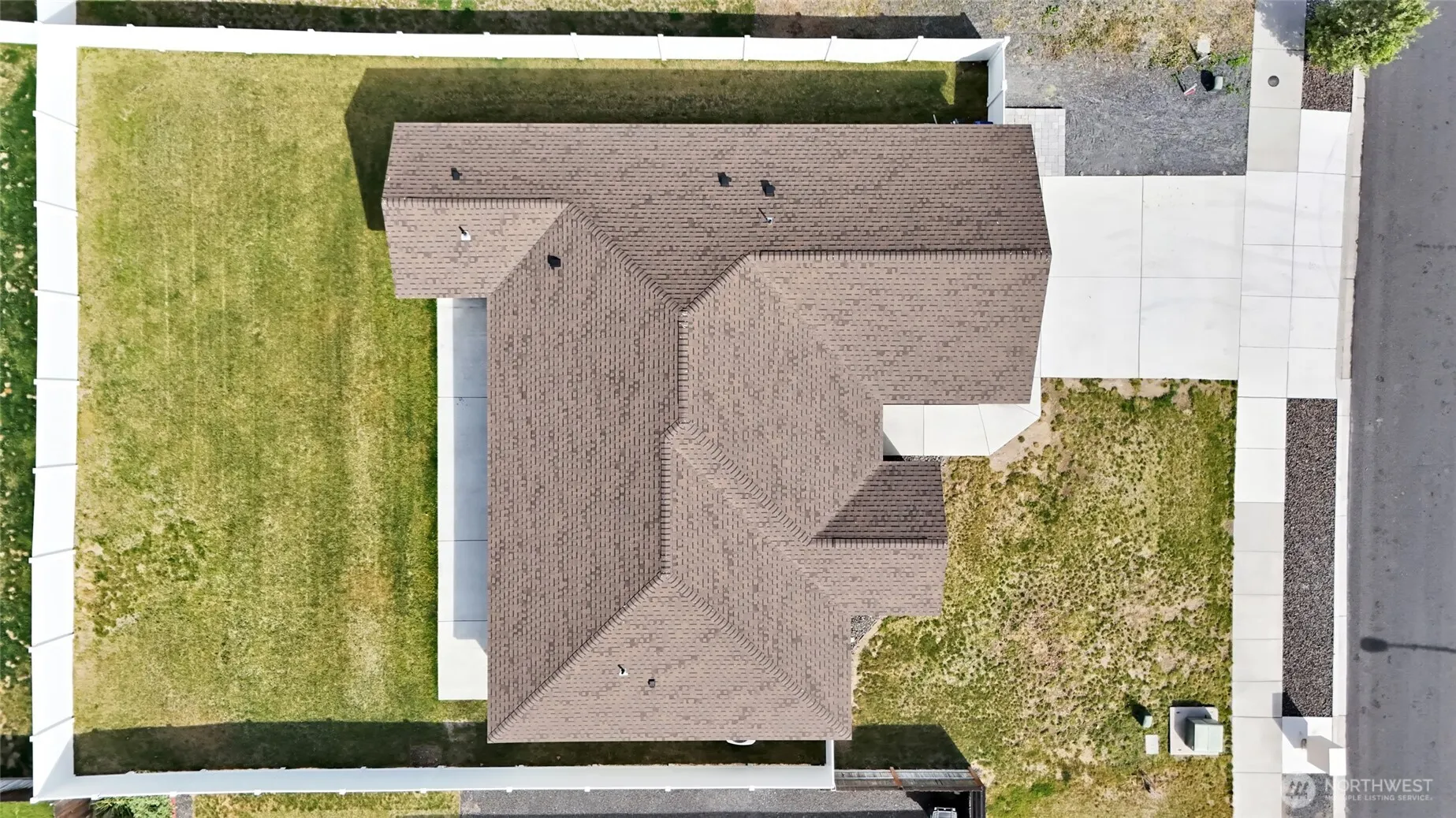 Property photo for 409 S Trillium, Moses Lake photo 3