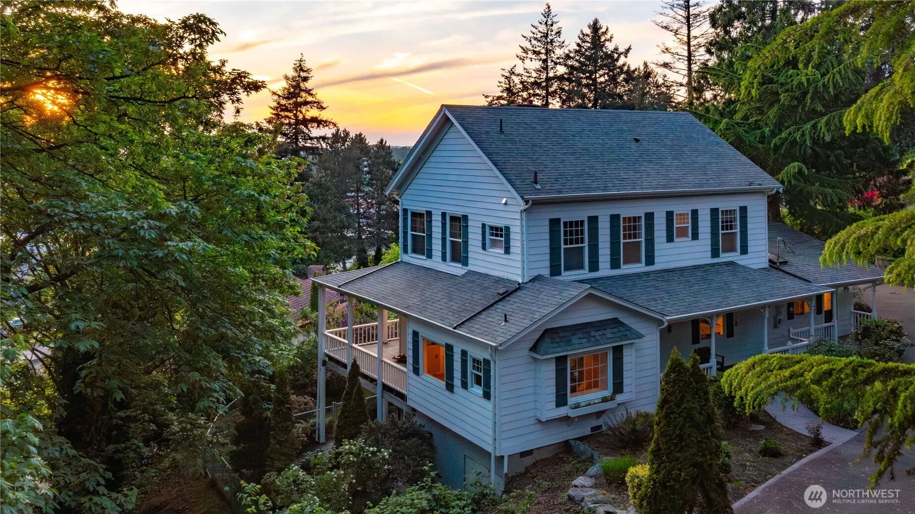 Property photo for 405 S 7th, Mount Vernon