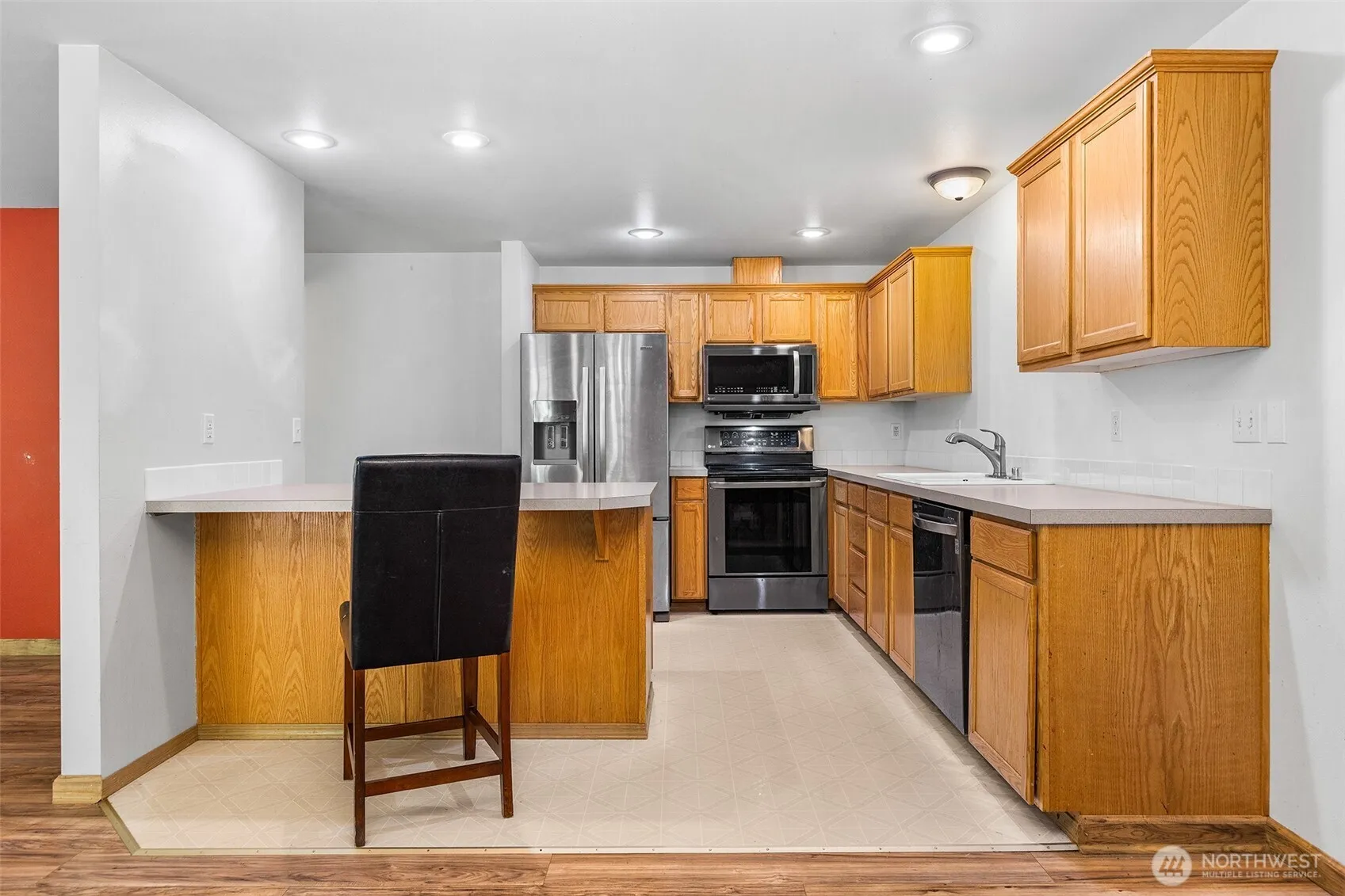Property photo for 18211 58th Street Ct E, Lake Tapps photo 3