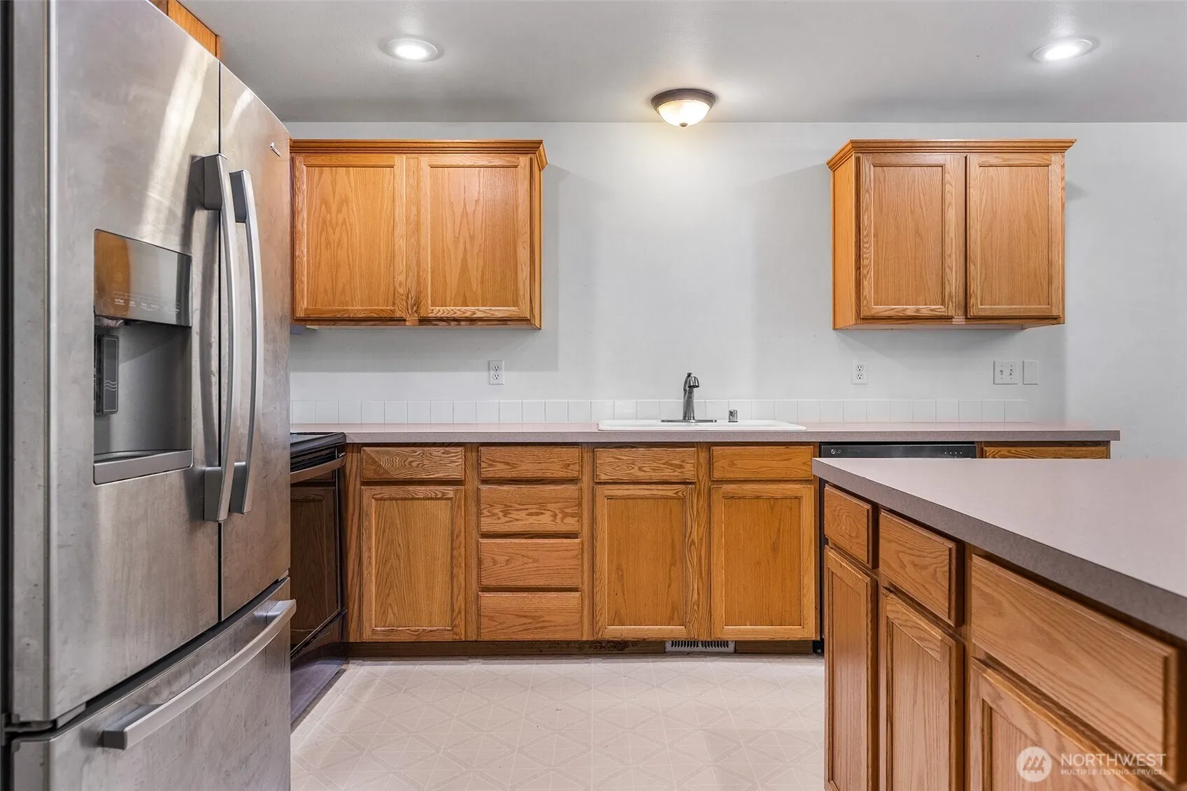 Property photo for 18211 58th Street Ct E, Lake Tapps photo 2