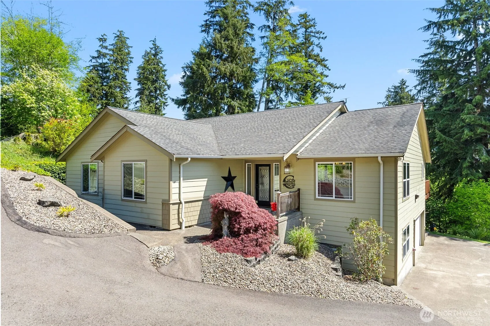 Property photo for 1405 Bellevue Avenue, Aberdeen