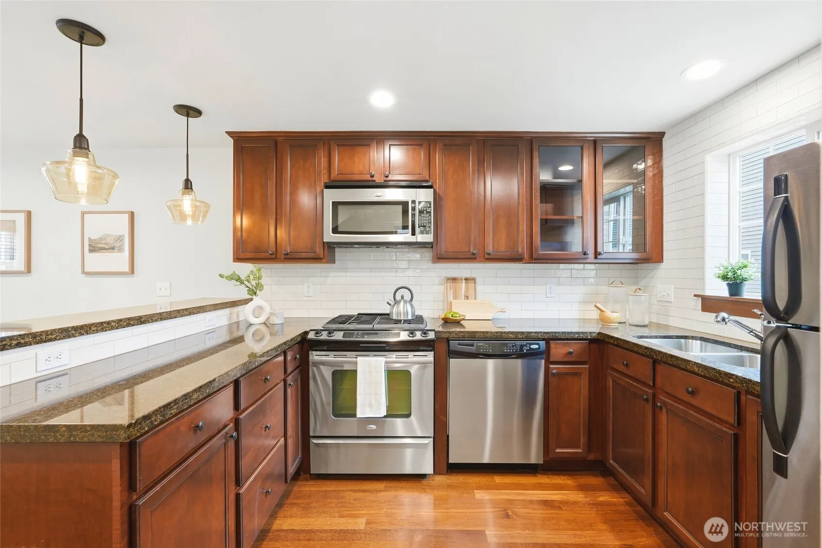 Property photo for 725 N 95th Street #b, Seattle photo 5
