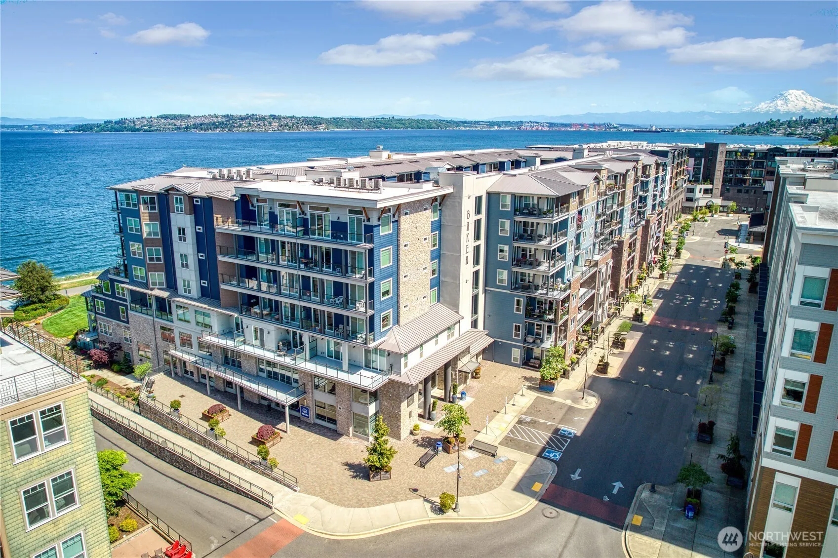 4961 Main Street #206, Tacoma
