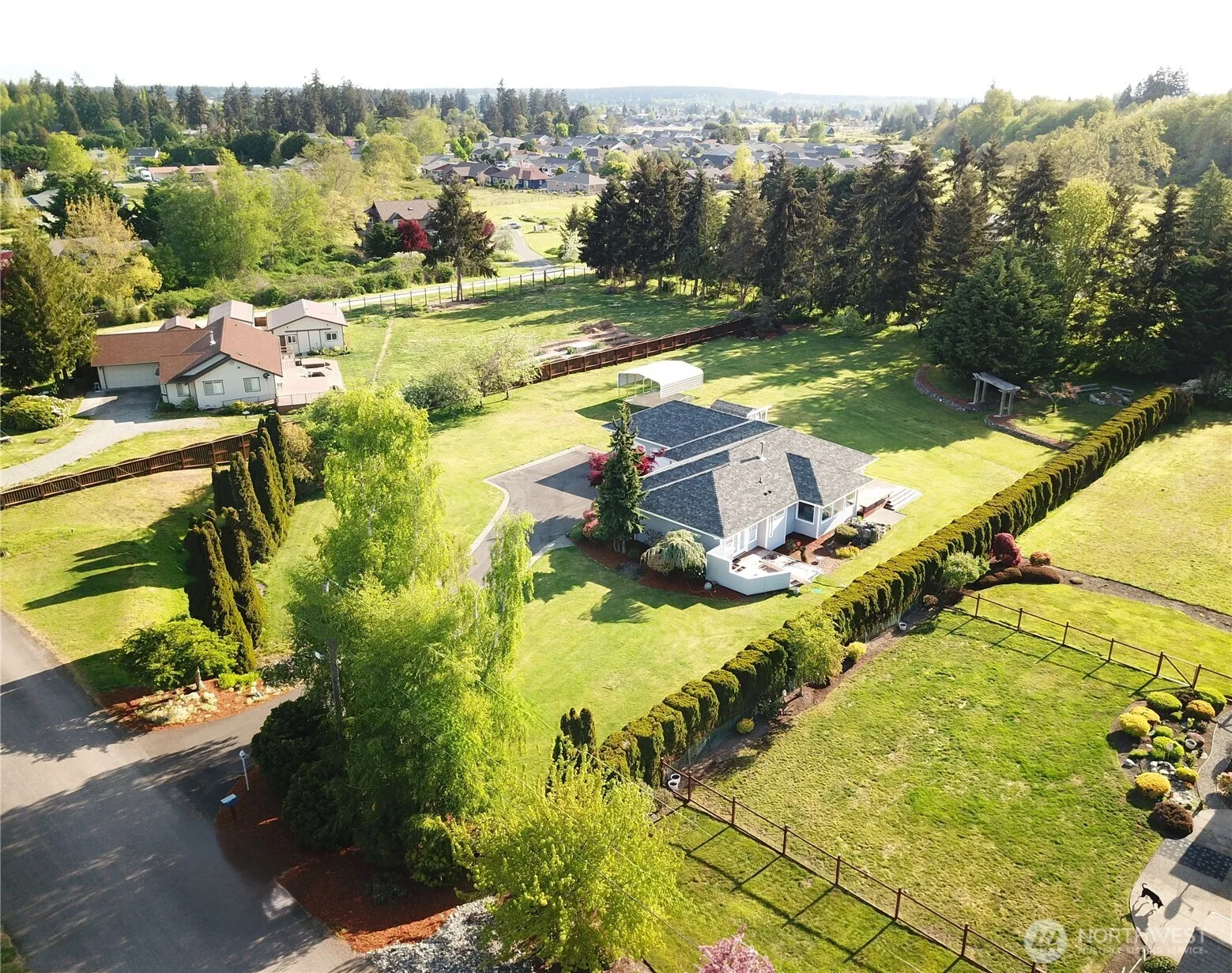 Property photo for 303 Falcon Road, Sequim photo 2