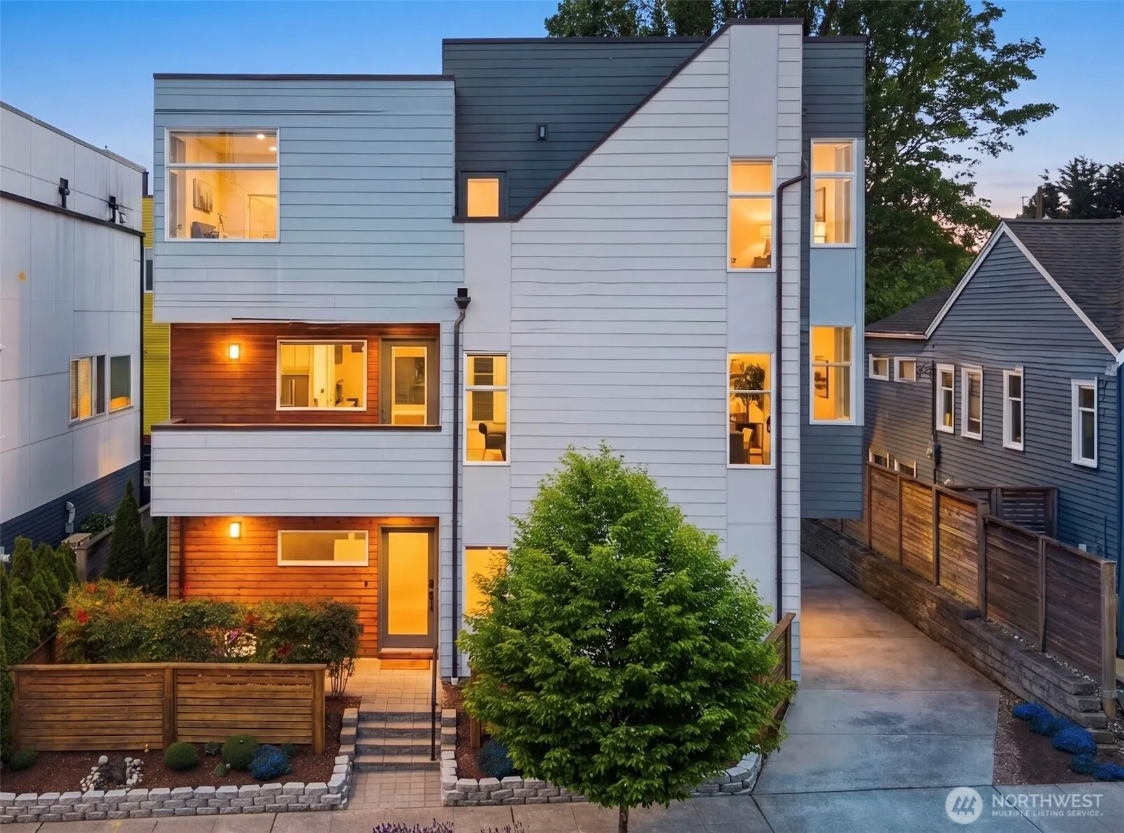 Property photo for 6735 Alonzo Avenue Nw #a, Seattle