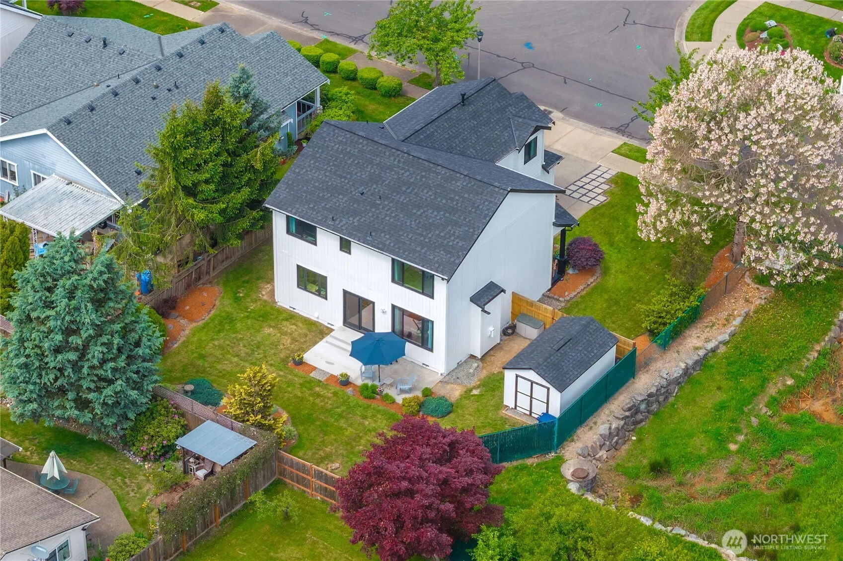 Property photo for 15902 65th Street Ct E, Sumner photo 2