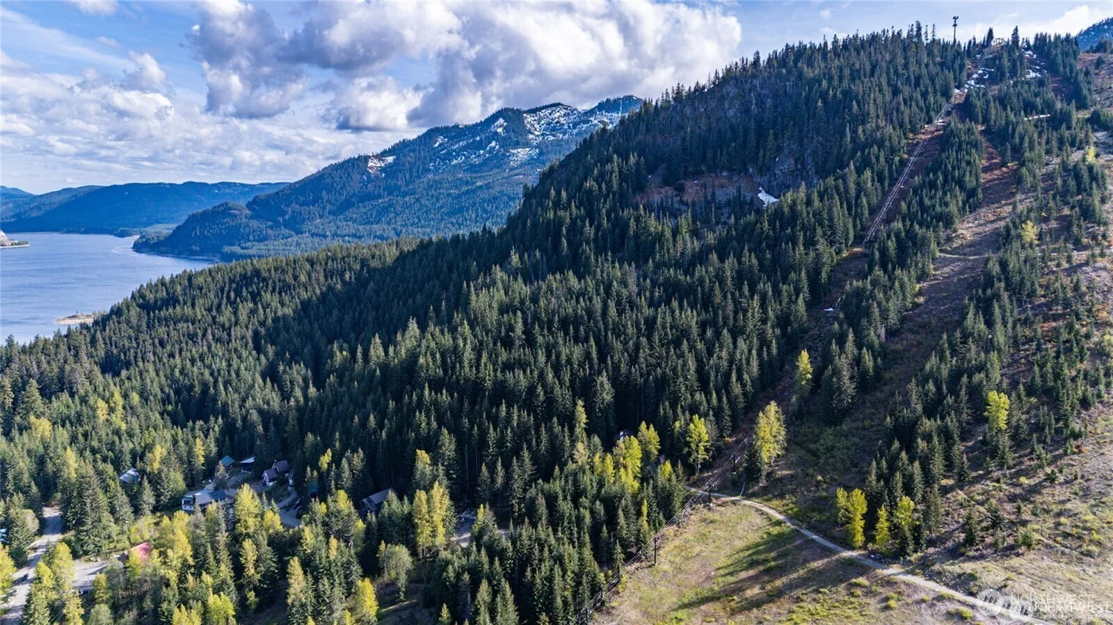 Property photo for 50 Lot Rampart Drive, Snoqualmie Pass photo 4