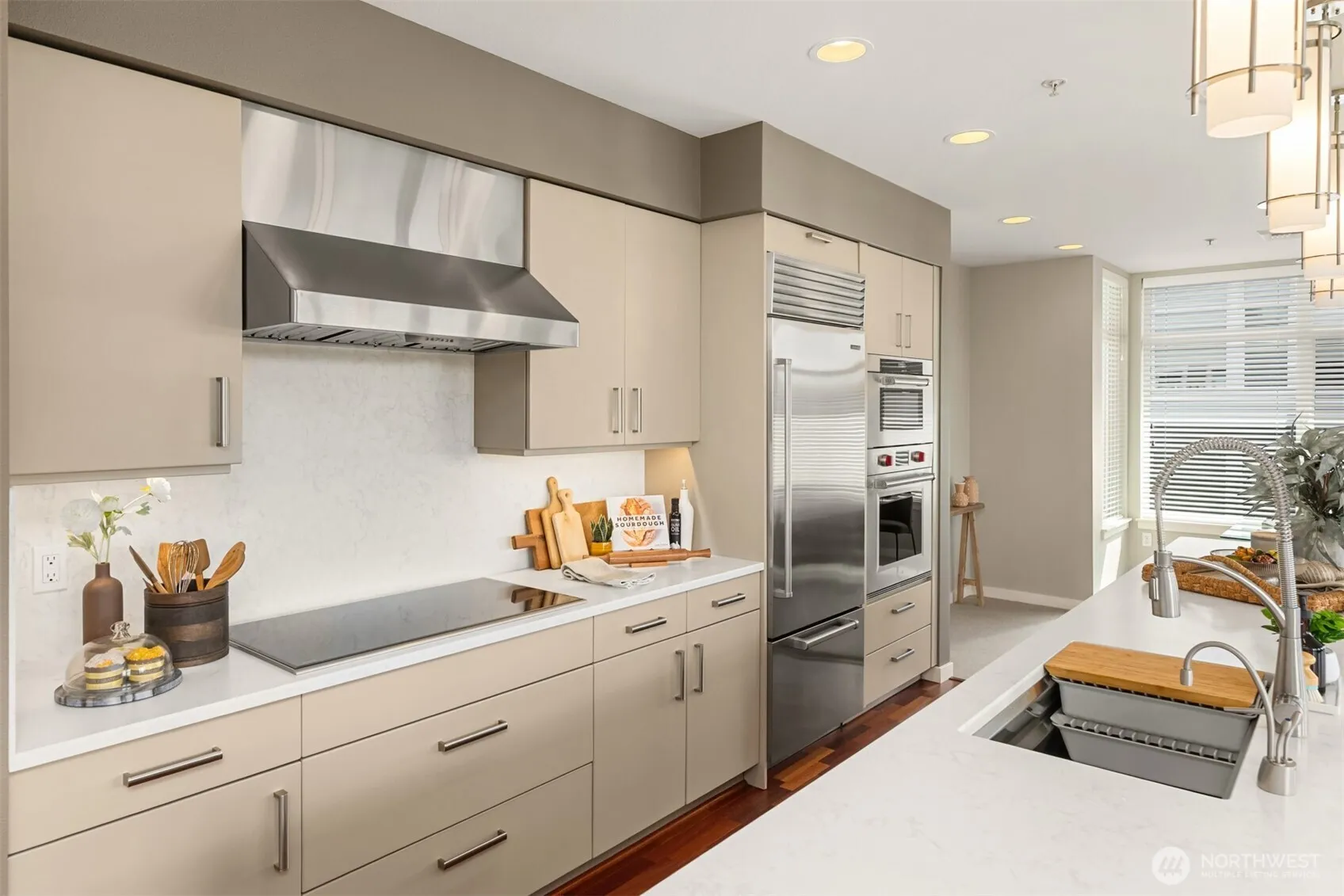 Property photo for 170 Harbor Sq Loop Ne #a-411, Bainbridge Island photo 2