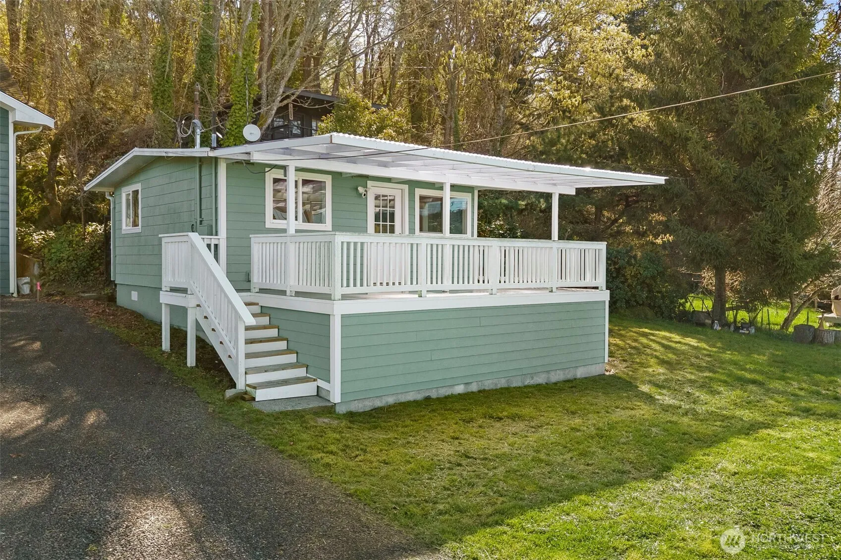 Property photo for 27830 Manzanita Beach Road Sw, Vashon