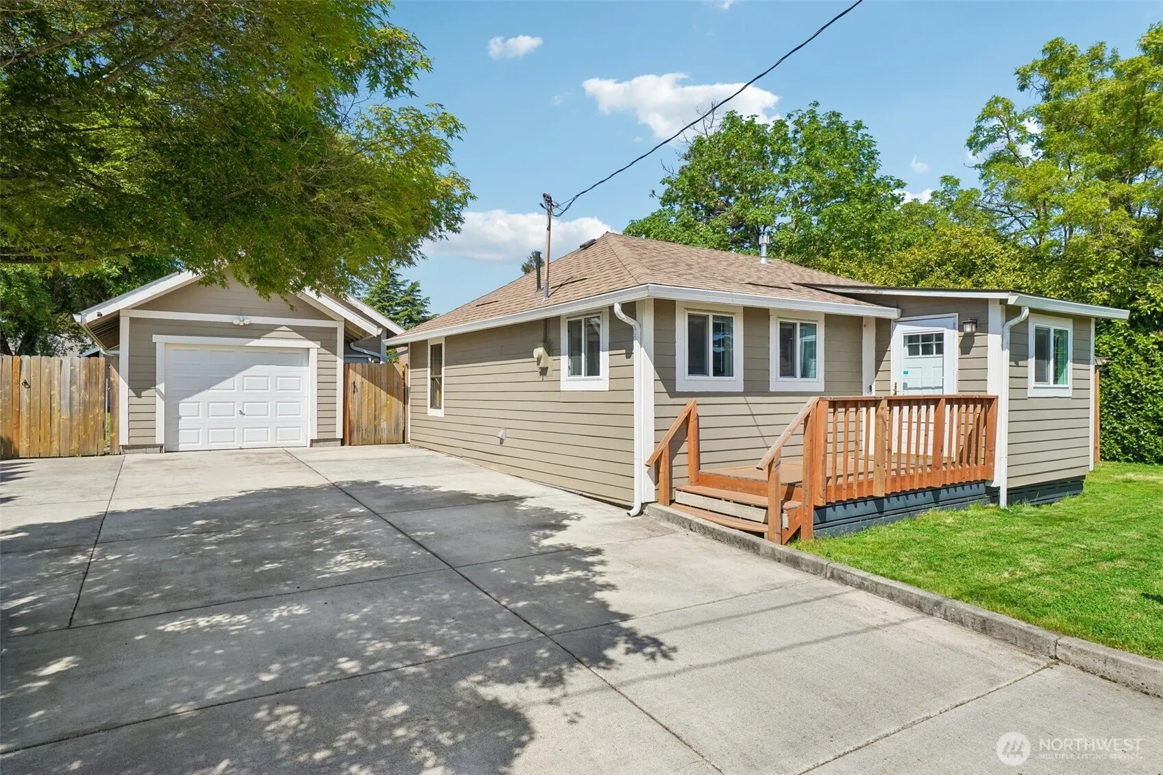 Property photo for 9810 Ne 3rd Street, Vancouver