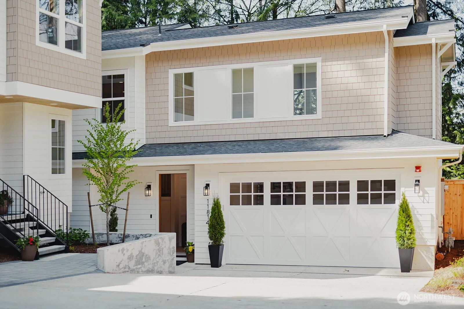 11814 Ne 103rd Place, Kirkland