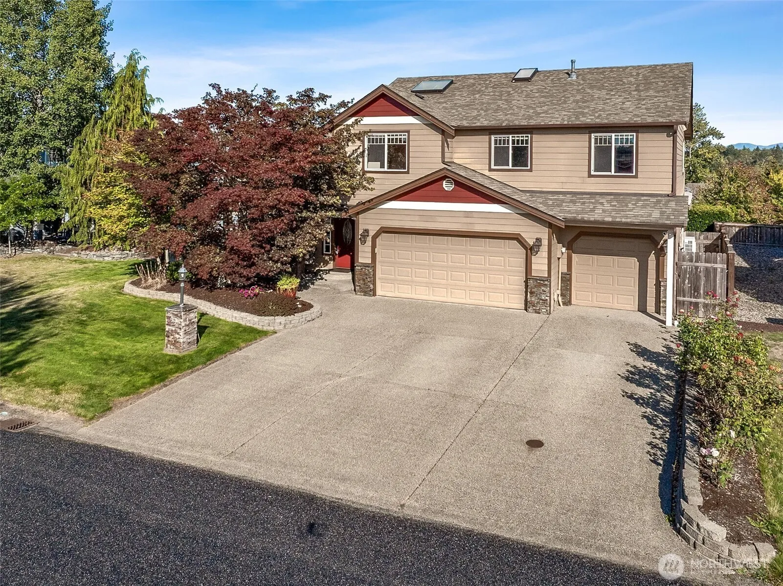 Property photo for 13811 68th Avenue Ct E, Puyallup photo 3