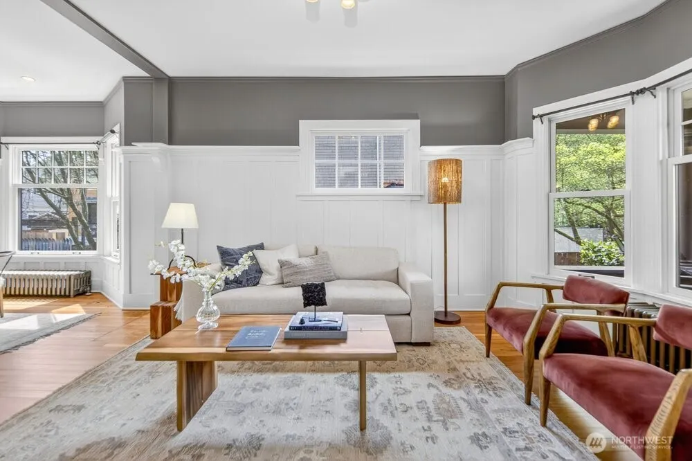 Property photo for 610 16th Avenue E, Seattle photo 4