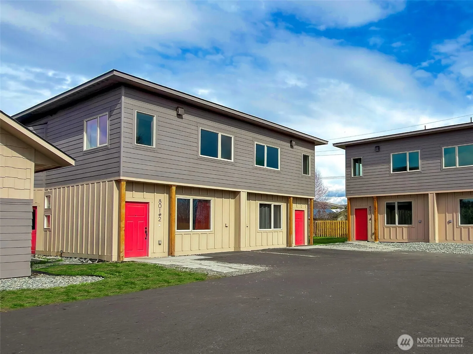 Property photo for 801 N 16th Avenue #3, Yakima