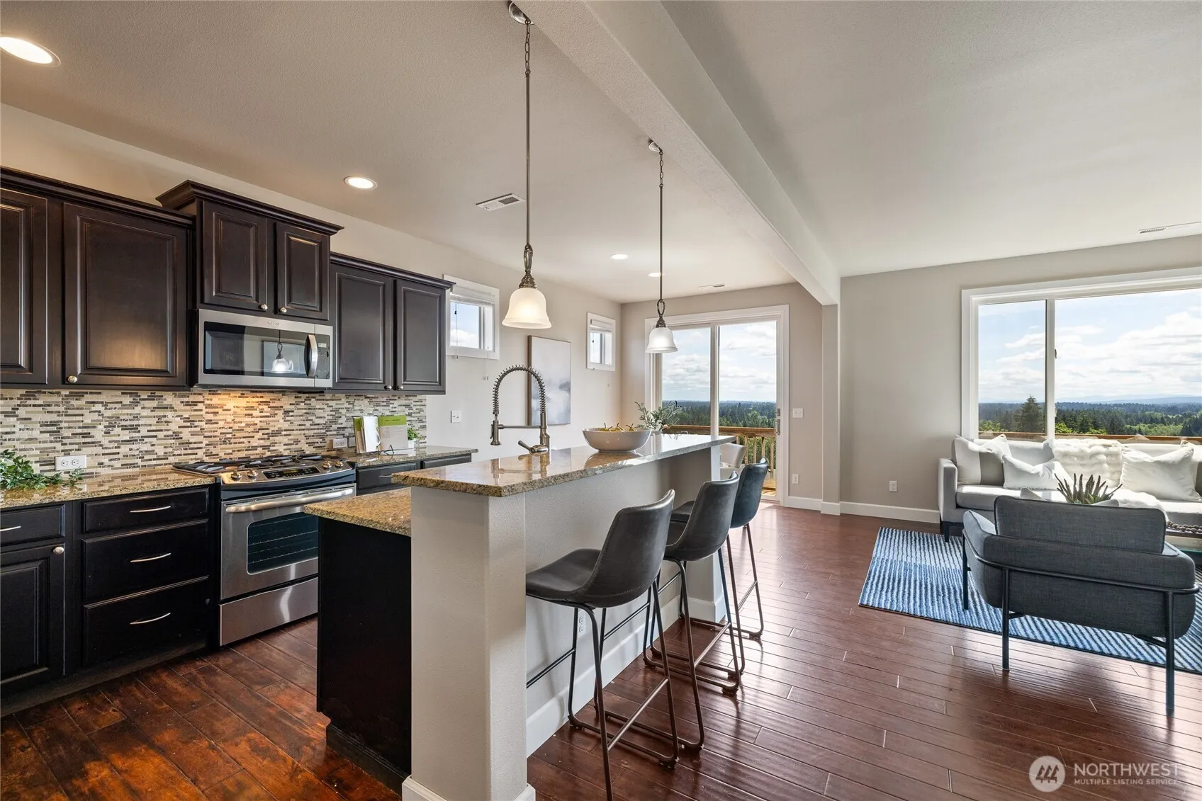 Property photo for 1533 Ridgeview Loop Sw, Tumwater photo 4