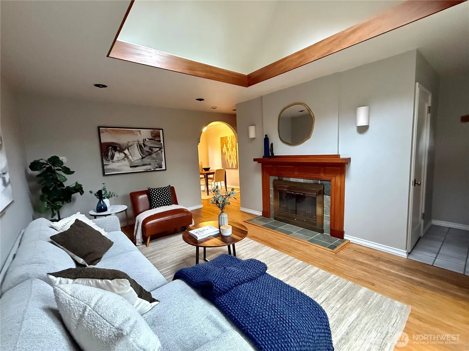 Property photo for 2113 Ne 81st Place, Seattle photo 3