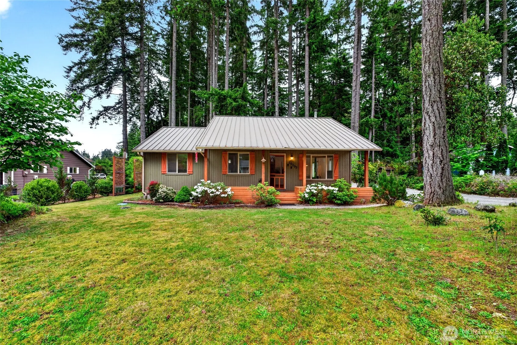 Property photo for 10303 Matthews Avenue, Anderson Island