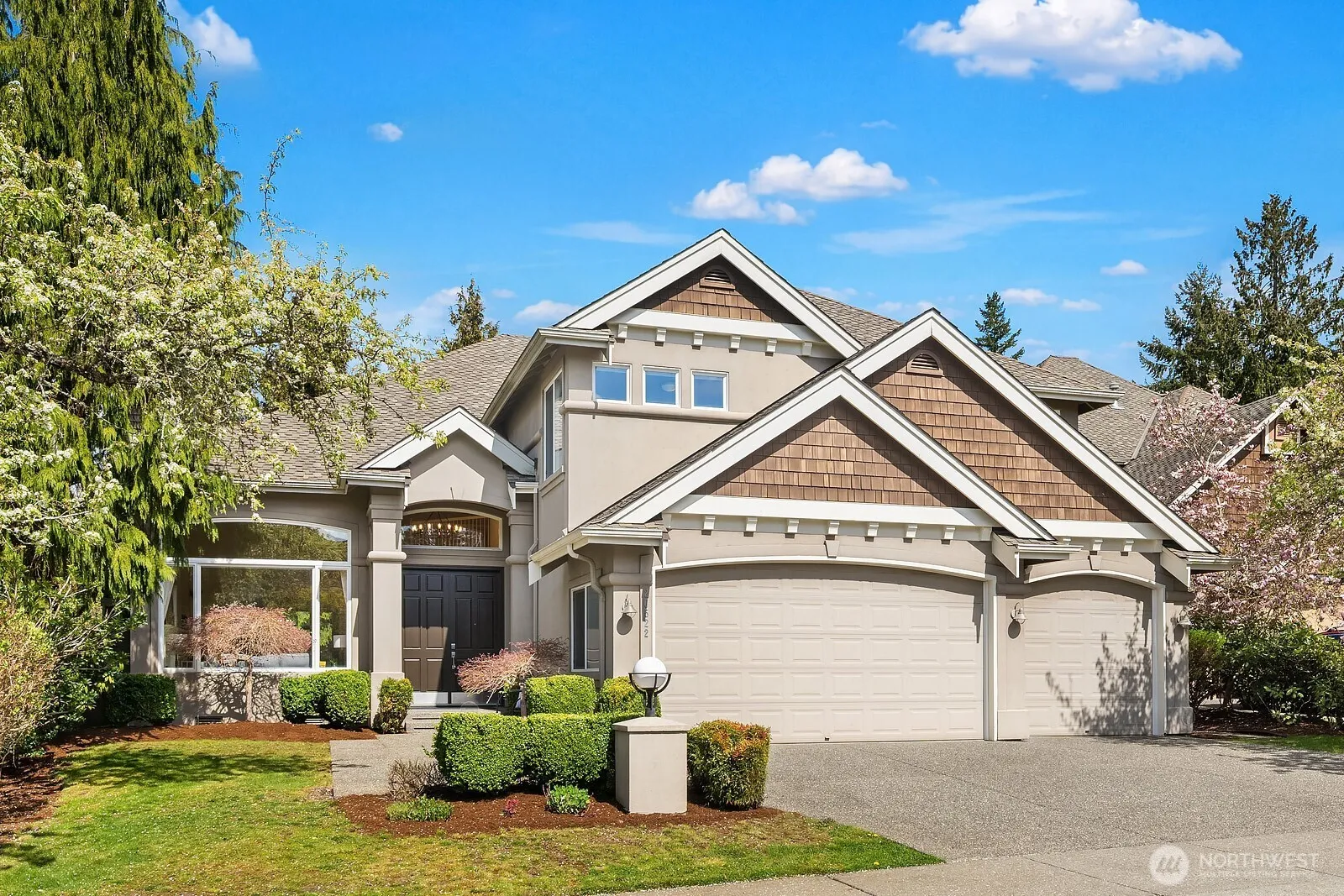 Property photo for 20522 Ne 23rd Court, Sammamish