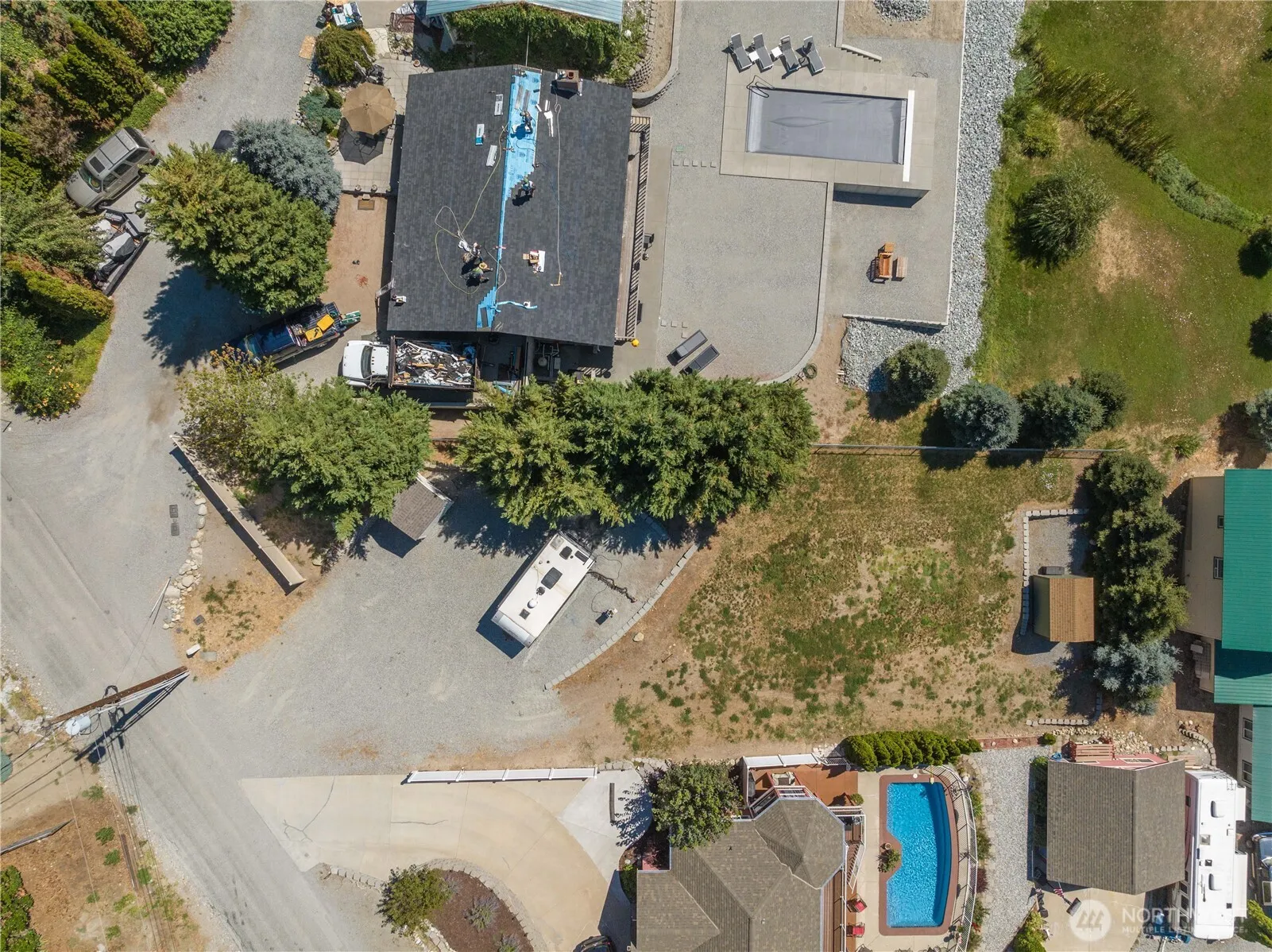 Property photo for 327 Lakeshore Drive, Manson photo 3