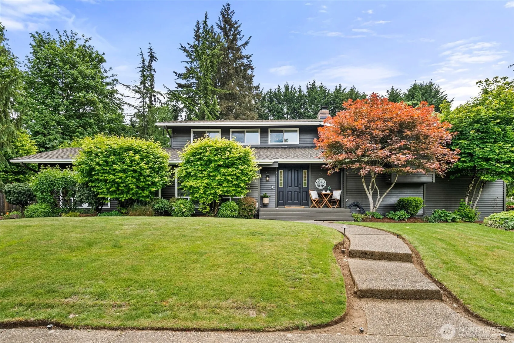 Property photo for 32 Cascade Key, Bellevue
