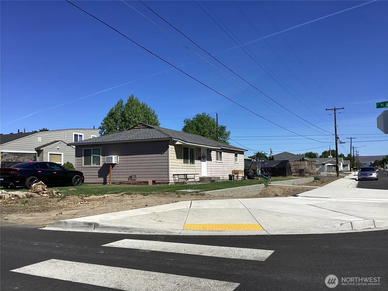 Property photo for 1315 Se 2nd Avenue, Quincy photo 2