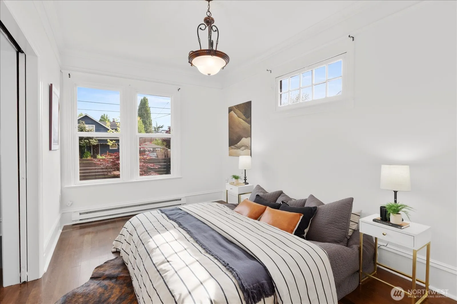 Property photo for 828 S Sullivan Street, Seattle photo 4