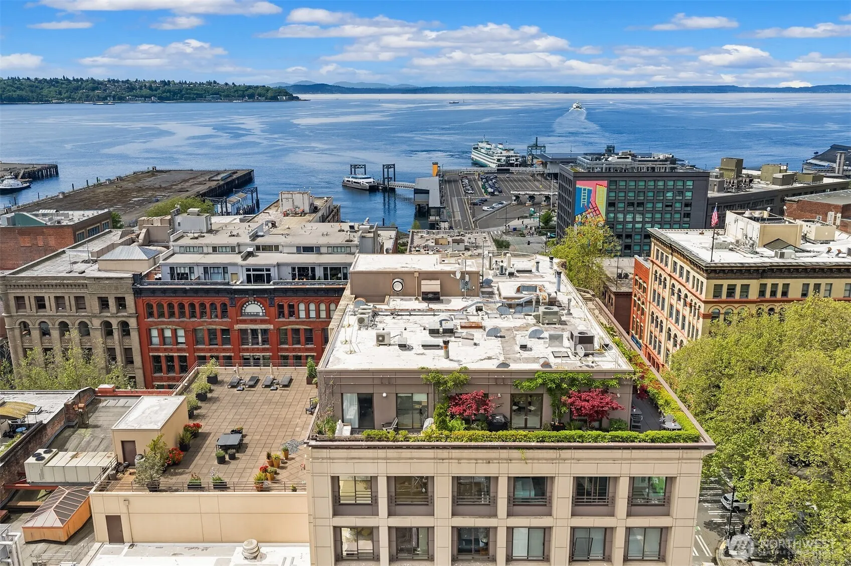 100 1st Avenue S #16, Seattle