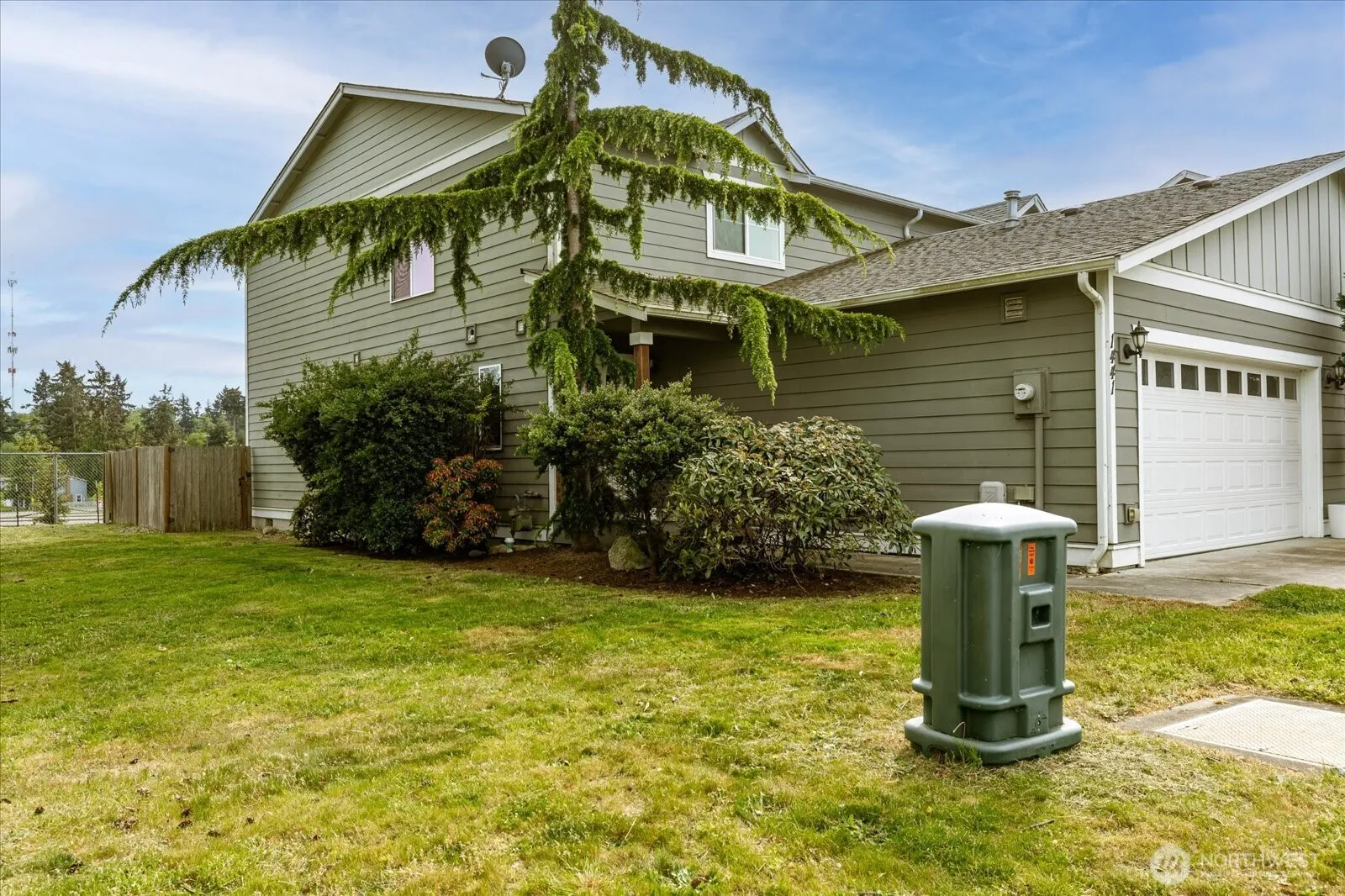 Property photo for 1441 Nw 5th Avenue, Oak Harbor photo 2